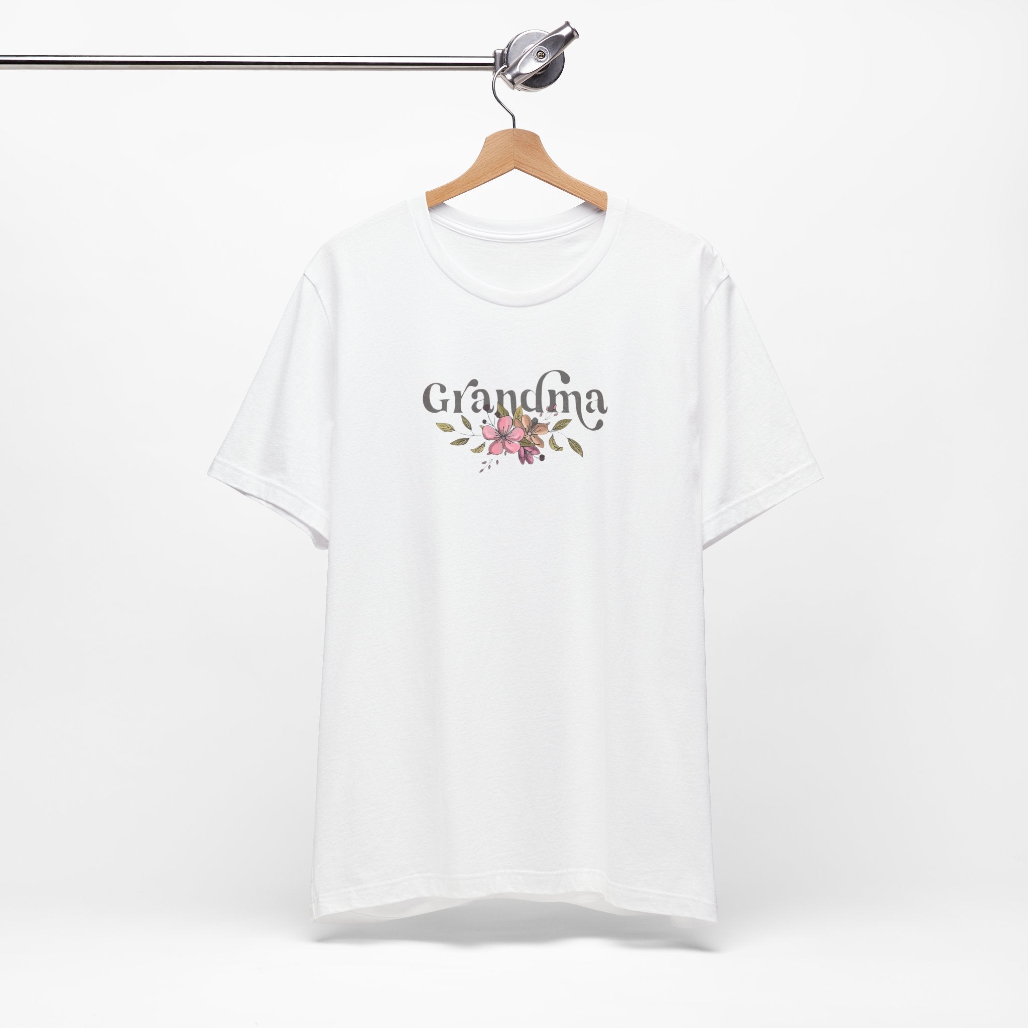 Floral Retro Grandma Tee – Perfect Gift for Mother&