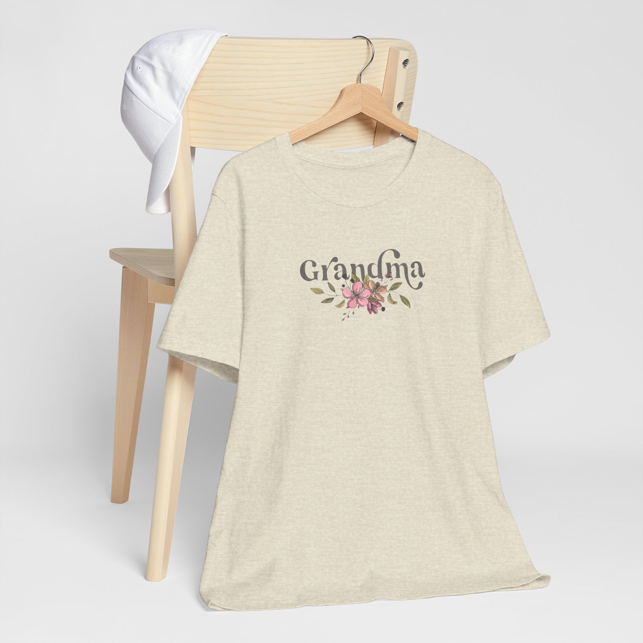 Floral Retro Grandma Tee – Perfect Gift for Mother&