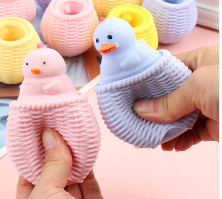 Creative Decompression Cute Cheese Mouse Cup Pinching And Squeezing Squirrel Cup Decompression Toy