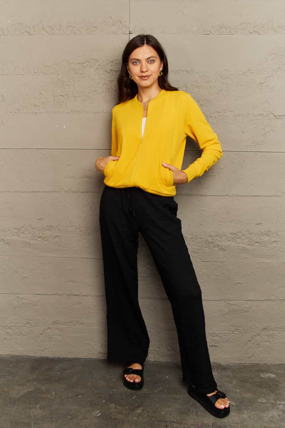 Round Neck Long Sleeve Jacket