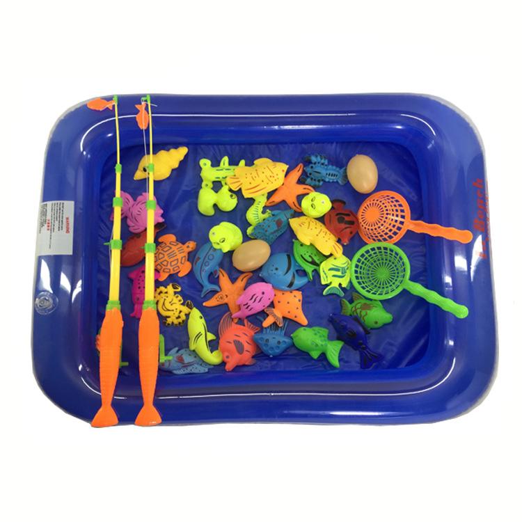 MAGNETIC FISHING TOY SET WITH INFLATABLE POOL (40 PCS)