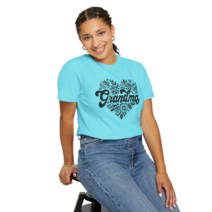 Grandma Large Center Floral Heart T-Shirt, Gift for Grandma, Mother&