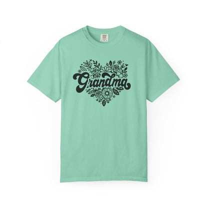 Grandma Large Center Floral Heart T-Shirt, Gift for Grandma, Mother&