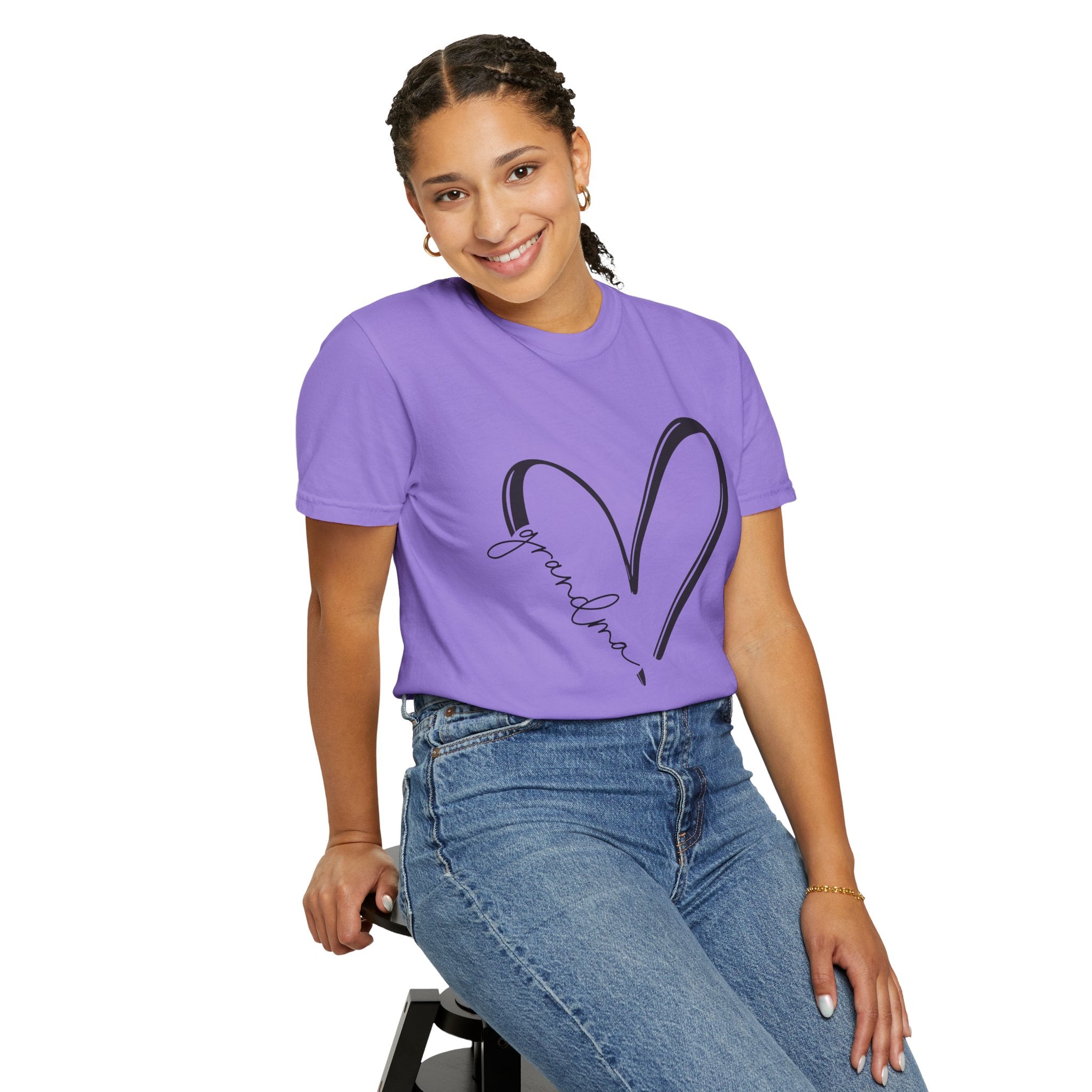Love Grandma T-Shirt, Unisex Gift for Grandmothers, Casual Tee, Birthday, Mother&