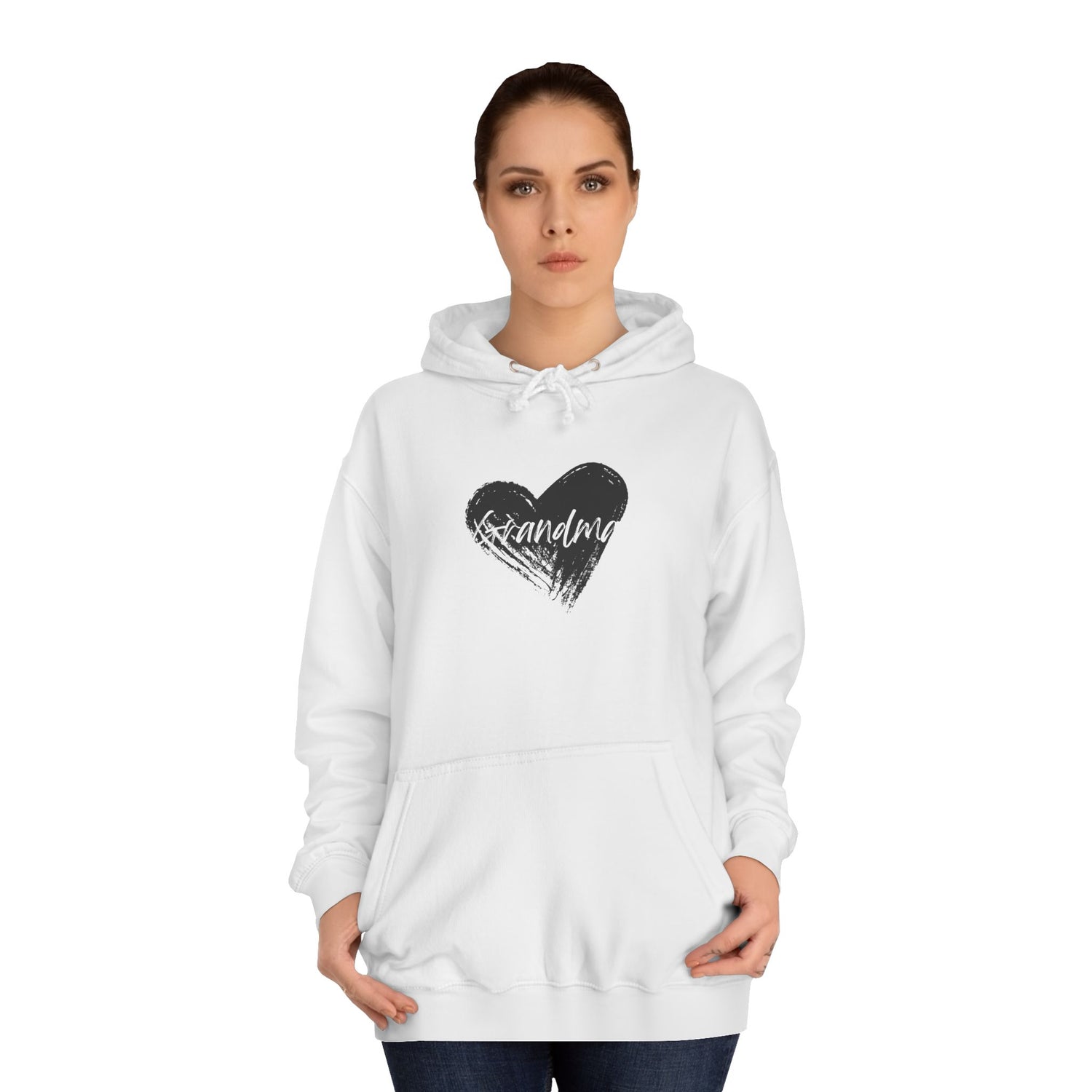 GRANDMA College Hoodie with Heart Design, Cozy College Apparel, Casual Sweatshirt, Gift for Students, Perfect for Campus Life, Trendy Hoodie