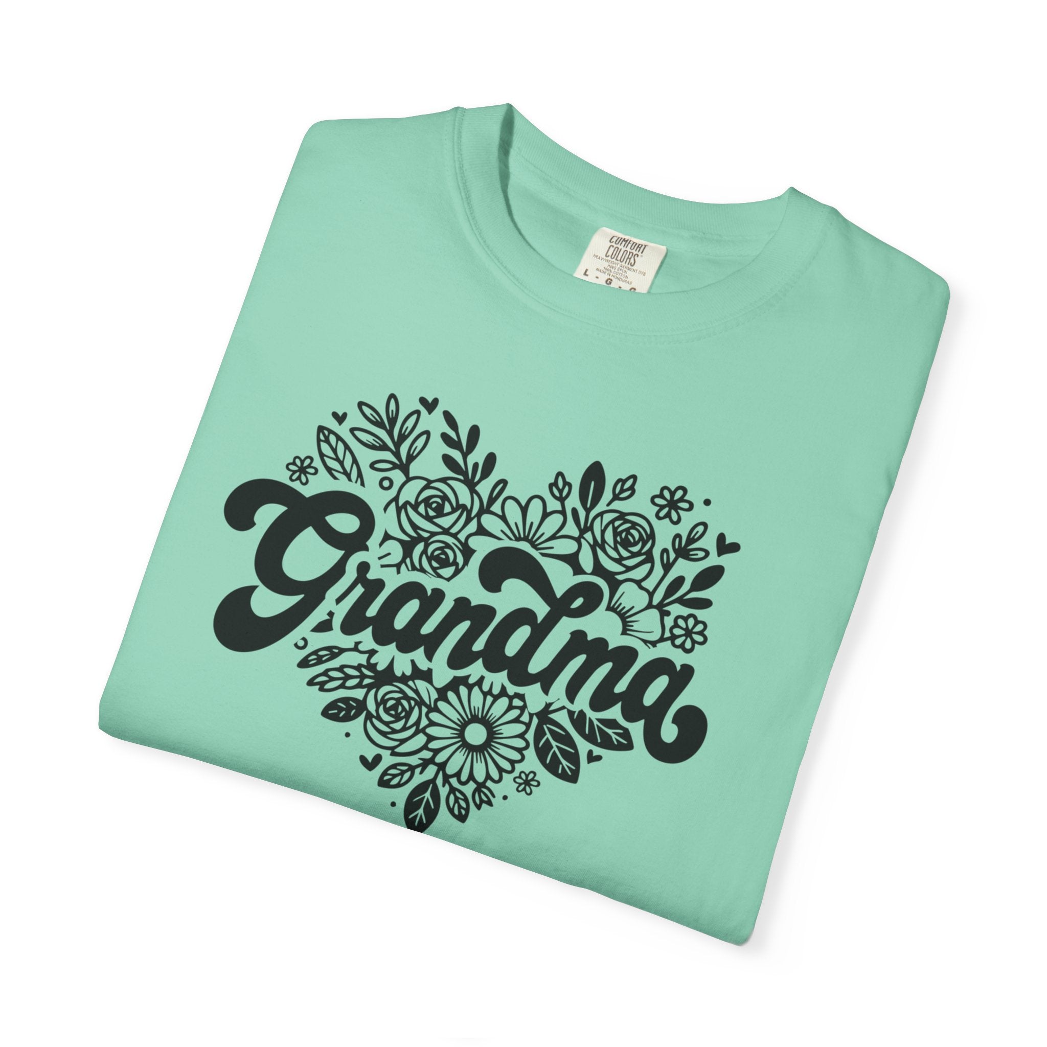 Grandma Large Center Floral Heart T-Shirt, Gift for Grandma, Mother&