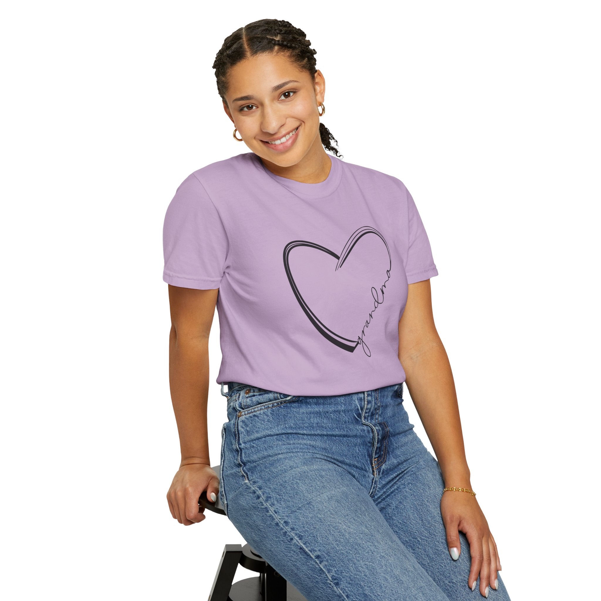 Hand Drawn Grandma Love Heart Unisex T-Shirt | Gift for Grandma | Casual Wear | Mother&
