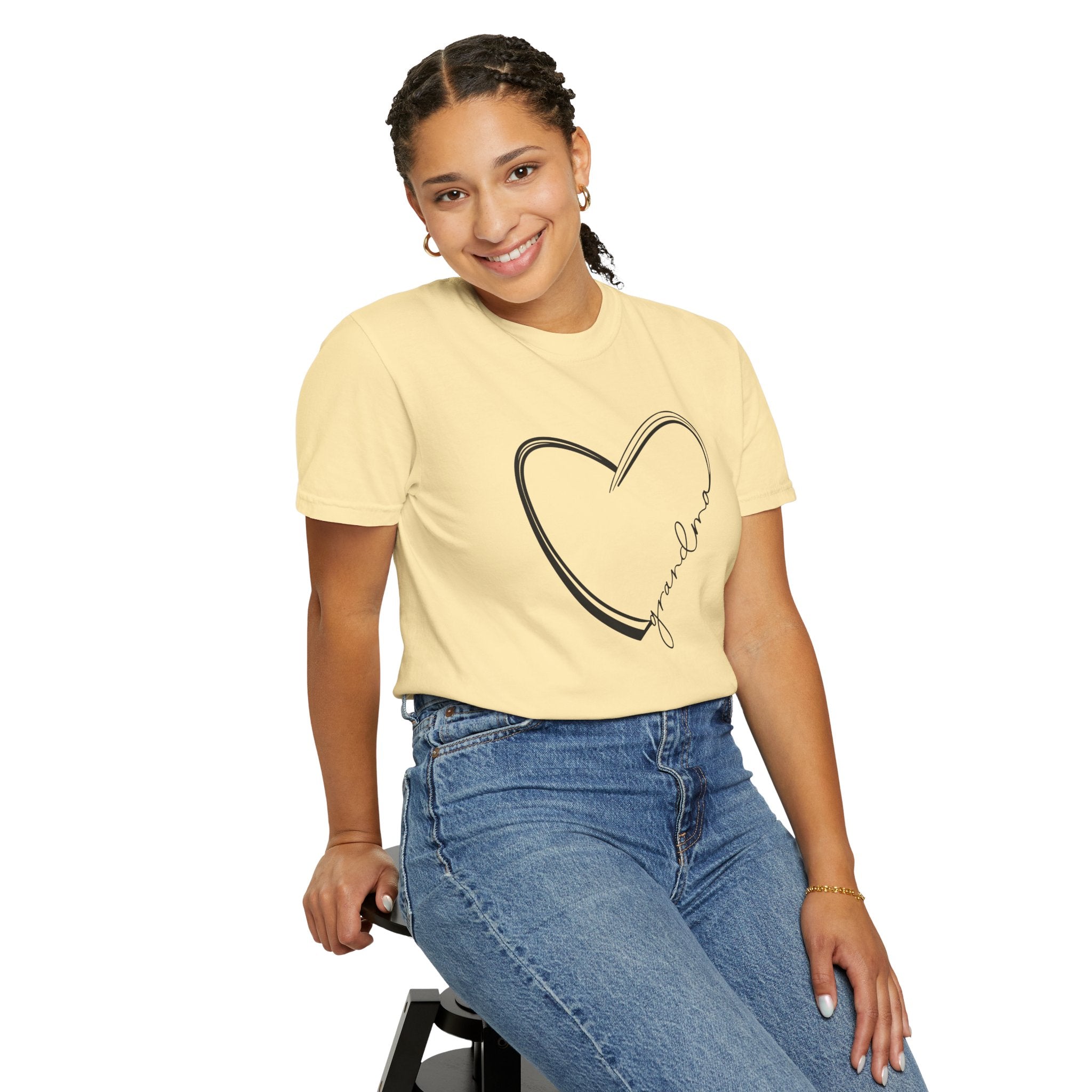 Hand Drawn Grandma Love Heart Unisex T-Shirt | Gift for Grandma | Casual Wear | Mother&