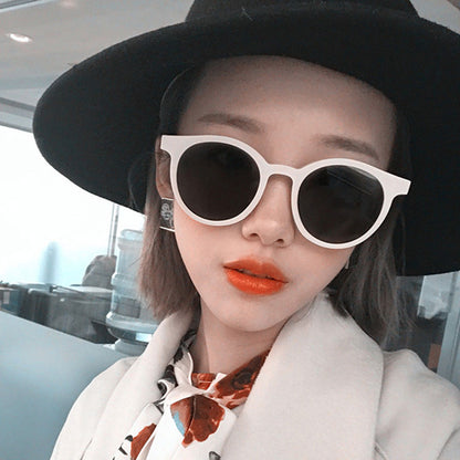 Retro Vintage Style Round Frame Sunglasses