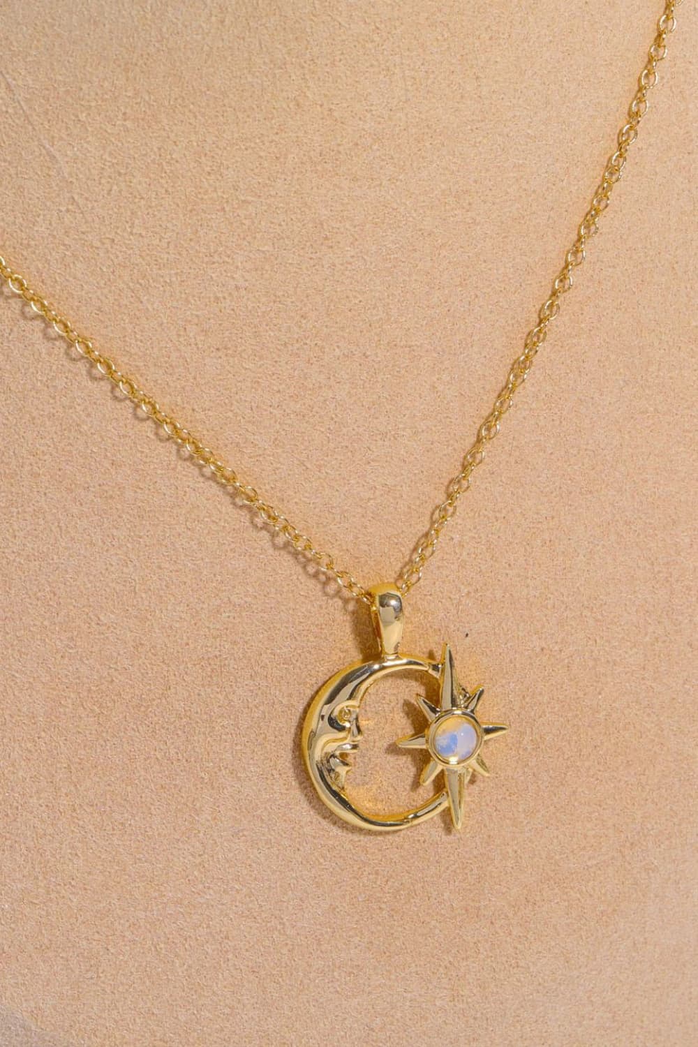 Copper 14K Gold Pleated Moon &amp; Star Shape Pendant Necklace